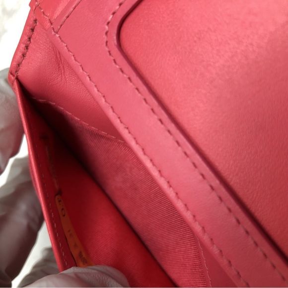 SOLD Chanel CC Pink Caviar Leather Card holder Case Wallet - Picture 11 of 13